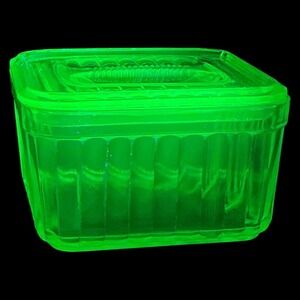 Vintage Green Uranium Glass Ribbed Refrigerator Dish Lid 5.5 Inch Depression Era